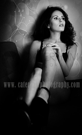 surrey boudoir photographer- looking away