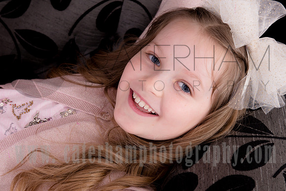 Kids photographer Surrey / kids party photoshoot / Girl face-shoot / Pretty little girl