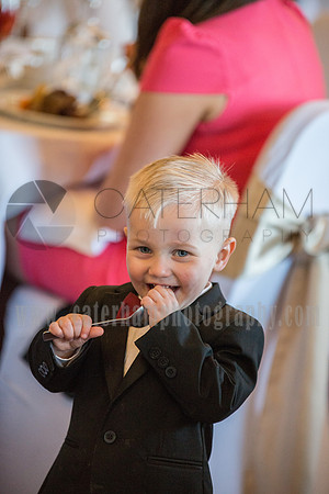Kids at wedding