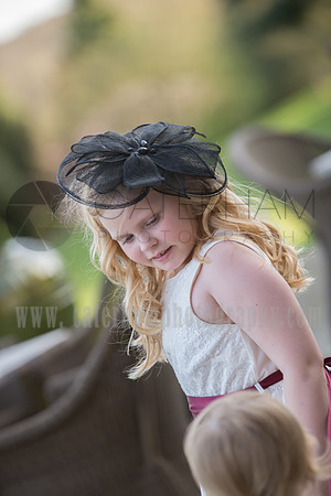 Kids at wedding