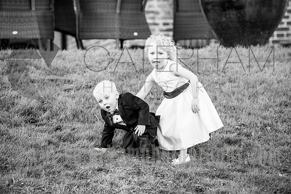 Kids at wedding