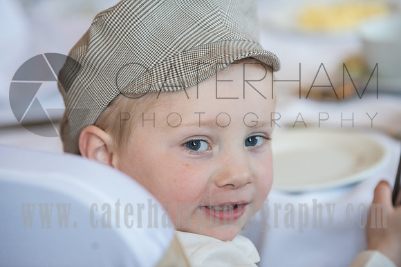Kids at wedding