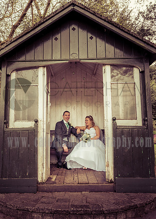 Surrey wedding photographer /vintage wedding a house of our own 15