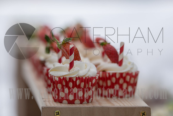 surrey event photographer- caterham food festival- strawberry cupcakes