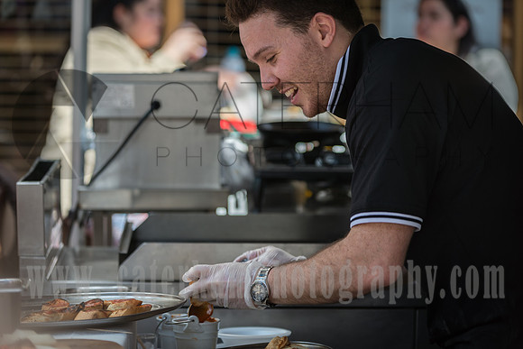 surrey event photographer- caterham food festival- man  making food
