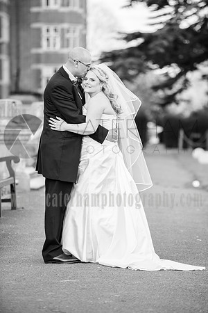 selsdon park hotel wedding black and white kiss (11)