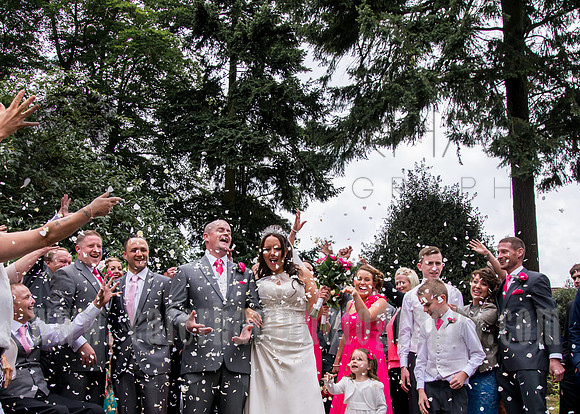 St Andrews church frimley green wedding (8)