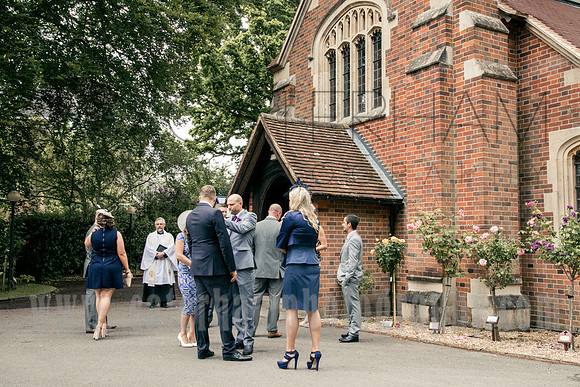 St Andrews church frimley green wedding (2)