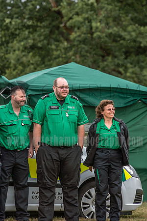 surry photographer- The Caterham Rotary Half Marathon & 10K- paramedics together