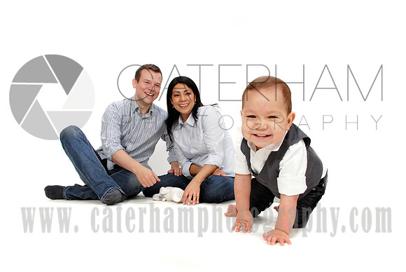 Caterham photography : surrey photographer for child portrait photography, professional family photos and family portraits