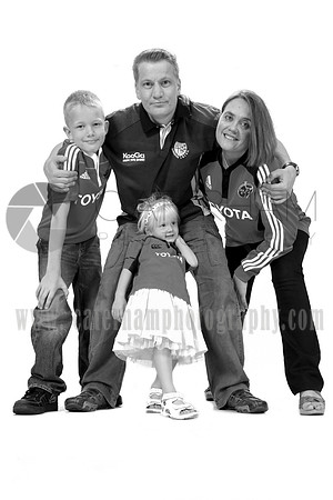 Caterham photography : surrey photographer for child portrait photography, professional family photos and family portraits