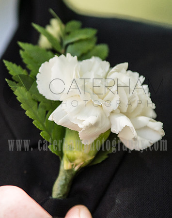 surrey wedding photographer- kingston county hall- flower