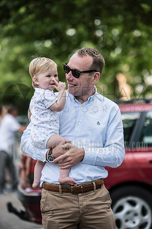 surrey wedding photographer- kingston county hall- guests