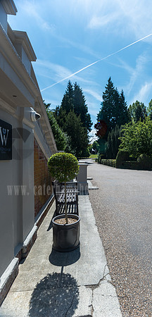 Surrey wedding photographer- Woldingham School, Marden, Caterham, Surrey- outside the venue