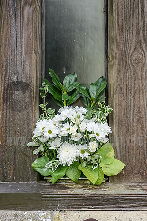 St Mary's Church Ide Hill Wedding (3)