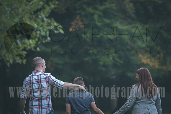 Surrey Wedding Photographer - pre-wedding shoot in Cheam, beautiful pre- wedding photos from Surrey park