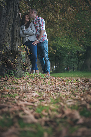 Surrey wedding Photographer Pre wedding shoot (10) / The groom and bride before the wedding kissing