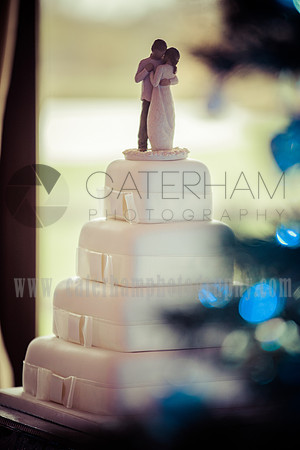 Surrey Wedding Photographer- weald of kent golf club- wedding cake