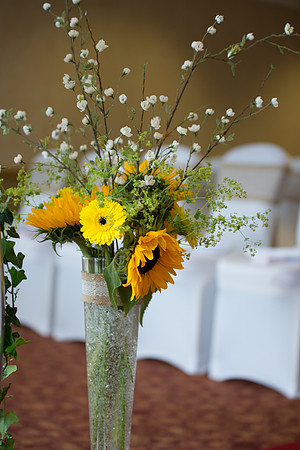 Surrey Wedding Photographer, Hilton Cobham Weddings, Wedding Decorations and Flowers