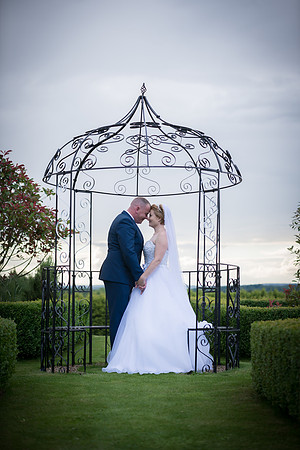 Surrey Wedding Photographer Wedding in Surrey