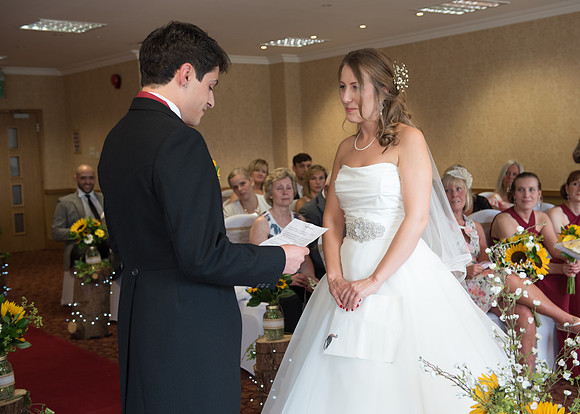 Surrey Wedding Photography, Hilton Cobham Weddings, Wedding Day