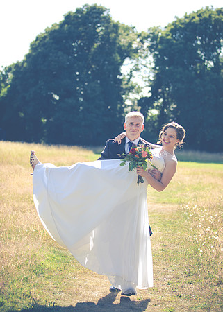 Surrey wedding photographer bride and groom