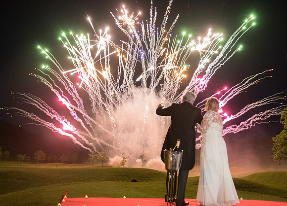 Surrey wedding photographer / woldingham golf club wedding / oohh 02