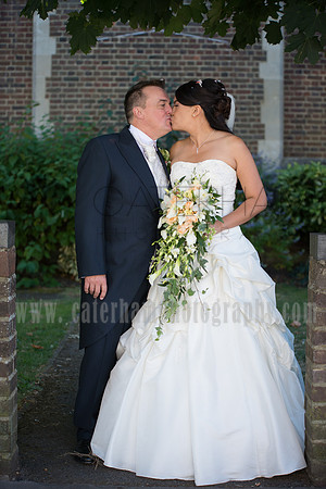 St Mildred's Parish Croydon Wedding, London Wedding Photographer, Church Wedding, Bride and Groom