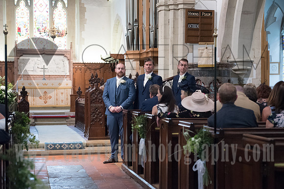 Surrey Wedding Venue, Surrey Wedding Photographer, St Michael's Church, Church Wedding