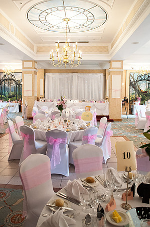 Surrey Wedding Photographer, Surrey Wedding Venue, Coulsdon Manor, Wedding Breakfast