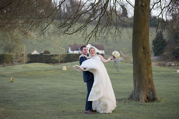 Surrey wedding photographer / woldingham golf club wedding /catch me 09