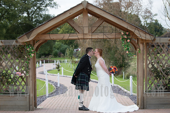 Surrey wedding photographer reigate hill golf club weddings