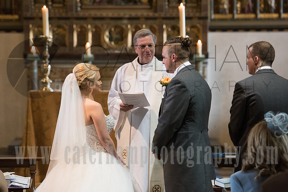 Bride and Groom, St Mary the Virgin, Bletchingley Weddings, Surrey Wedding Photographer, Wedding,