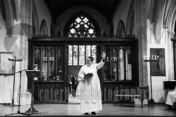 Surrey Church Wedding Venue, Surrey Wedding Photographer, Surrey Wedding, Church Wedding St Mary's Church Reigate, Surrey Wedding Photography, Surrey Wedding Venue, Priest