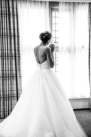 London Wedding photographer De vere Grand Connaught Rooms weddings