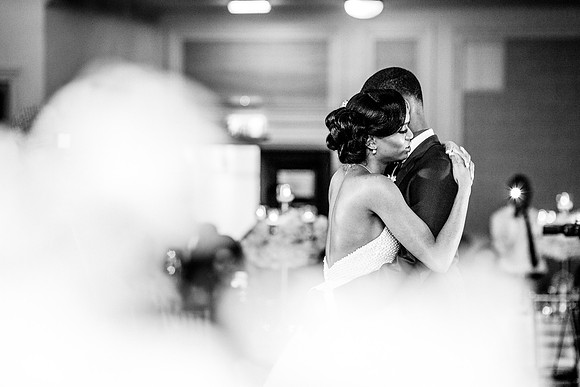 London Wedding photographer De vere Grand Connaught Rooms weddings