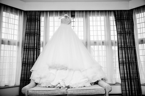London Wedding photographer De vere Grand Connaught Rooms weddings