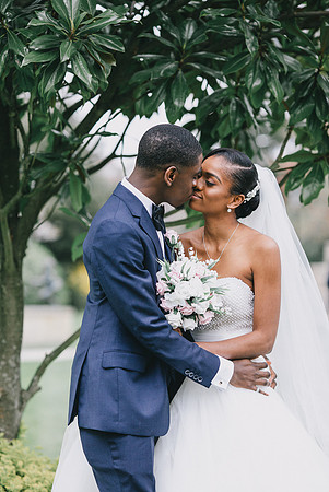 London Wedding photographer De vere Grand Connaught Rooms weddings