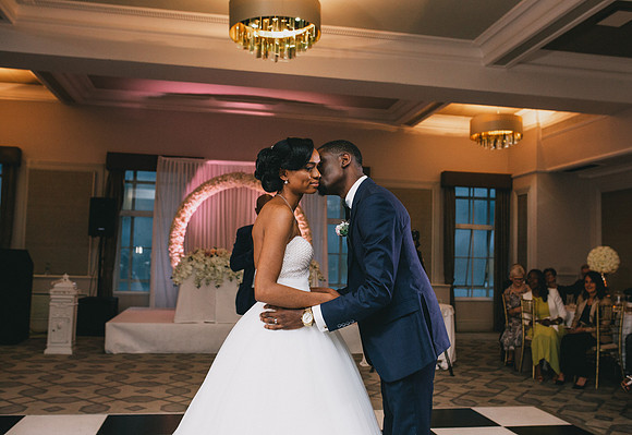 London Wedding photographer De vere Grand Connaught Rooms weddings