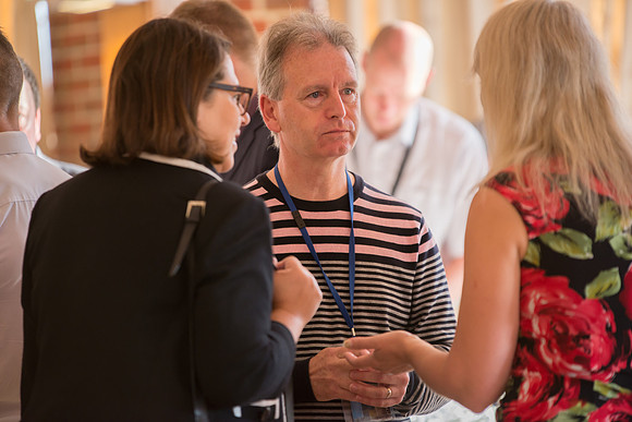 BNI caterham / Formal conversation - Caterham photography