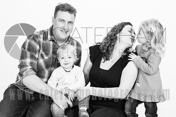 Caterham photography : surrey photographer for child portrait photography, professional family photos and family portraits
