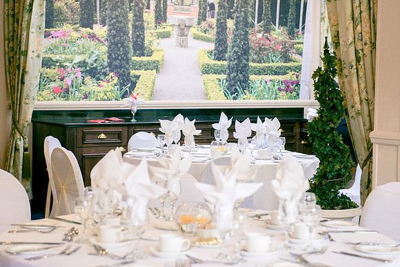 reigate manor