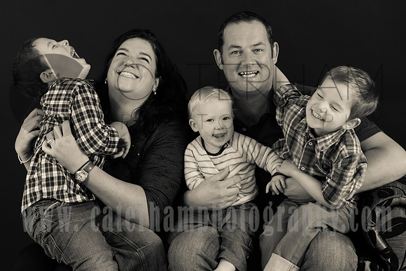 Caterham photography : surrey photographer for child portrait photography, professional family photos and family portraits